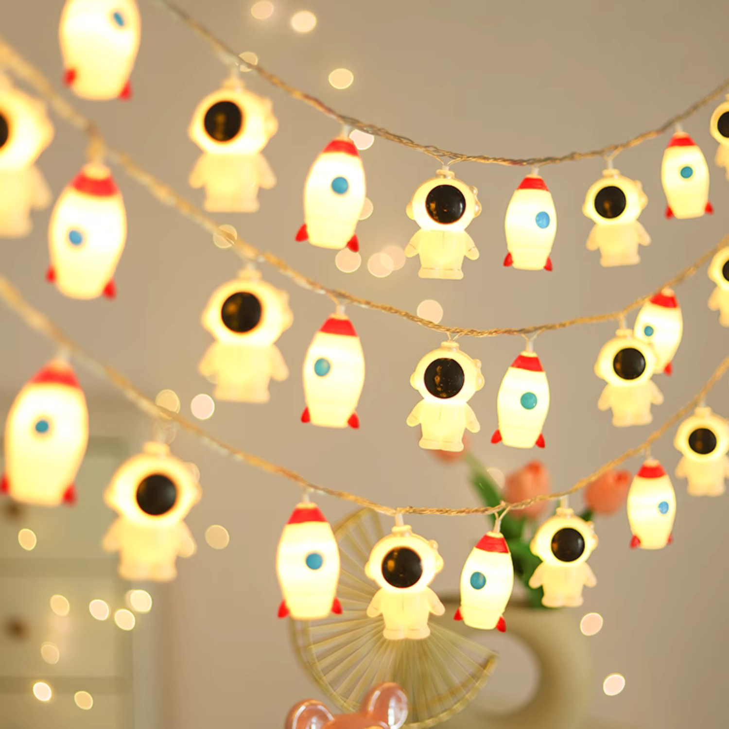 spaceman-usb-operated-astronaut-rocket-string-fairy-lights