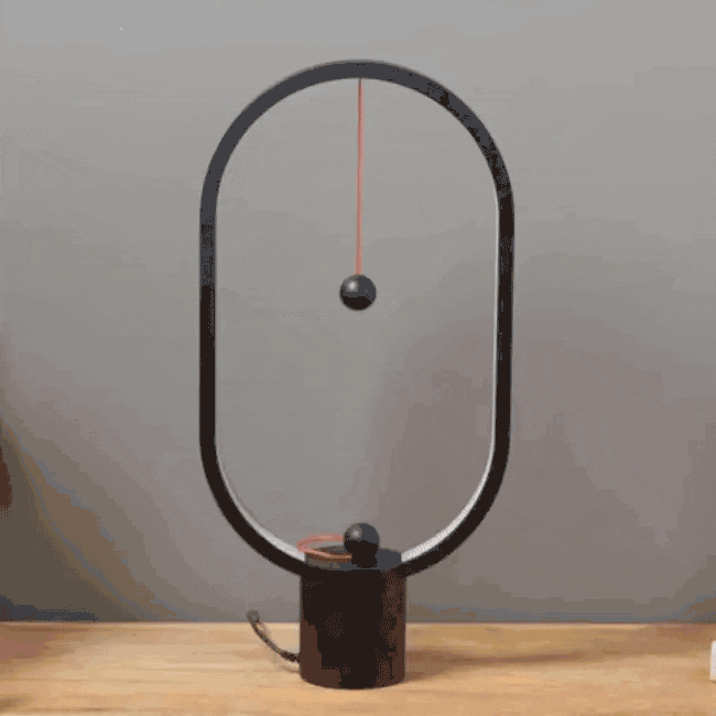 levilight-the-hovering-halo-lamp
